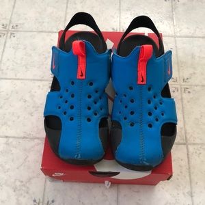 Nike Sunray Protect Shoes Sandals size Y1